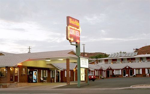 Dixie Palm Motel セントジョージ エクステリア 写真