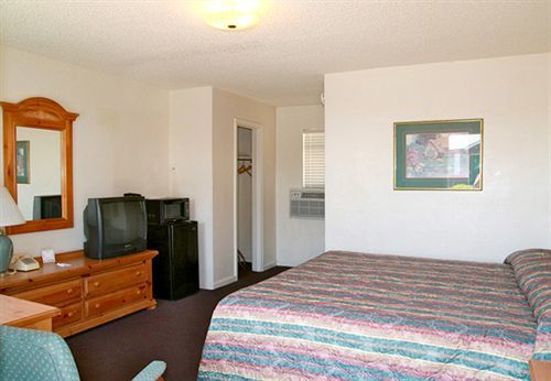 Dixie Palm Motel セントジョージ エクステリア 写真