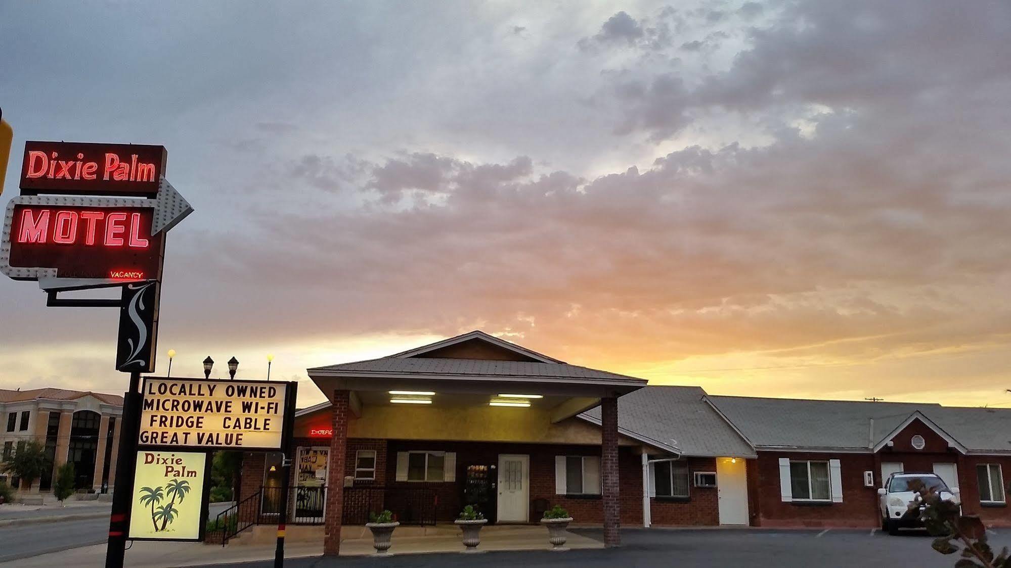 Dixie Palm Motel セントジョージ エクステリア 写真