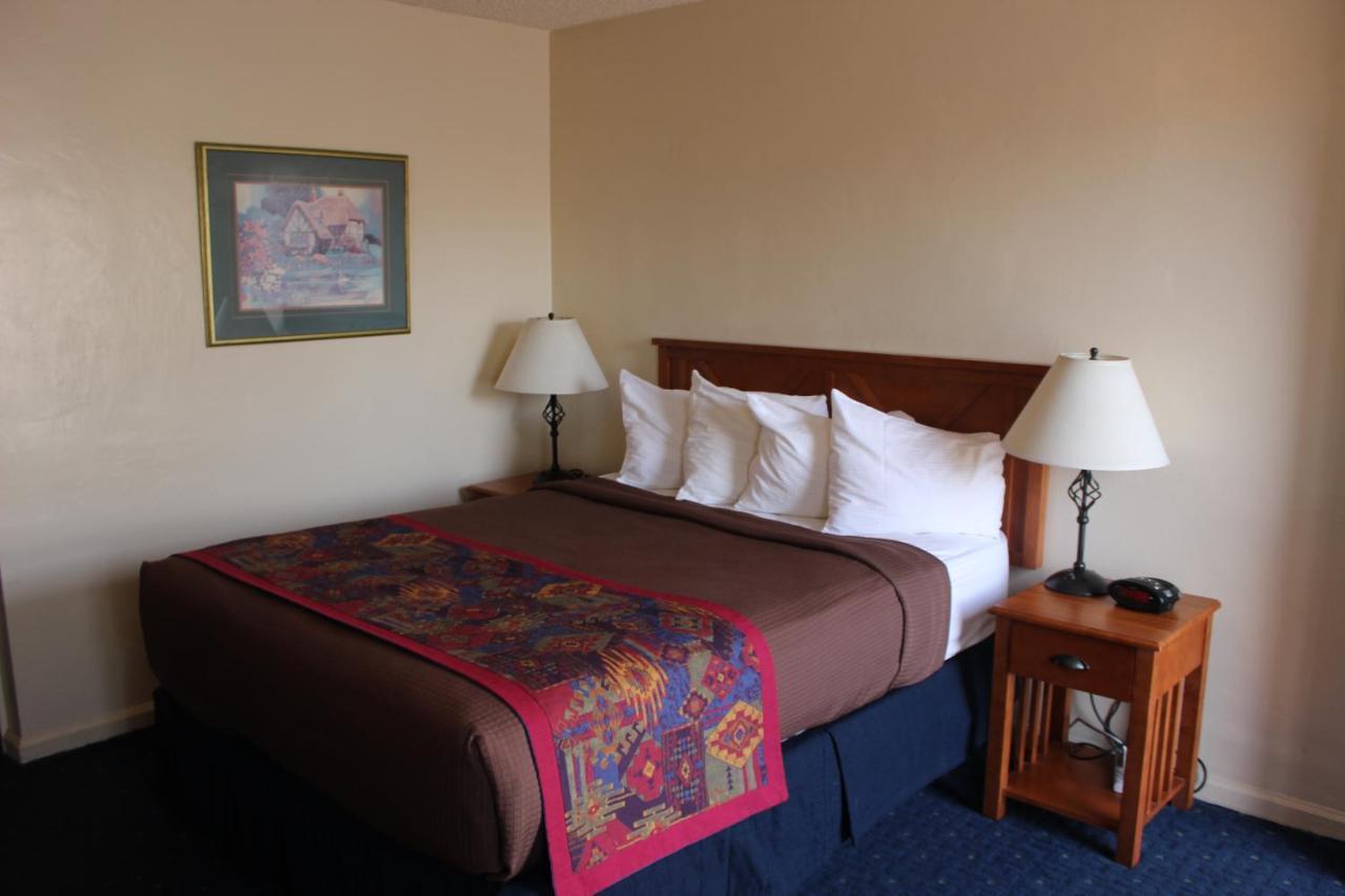 Dixie Palm Motel セントジョージ エクステリア 写真