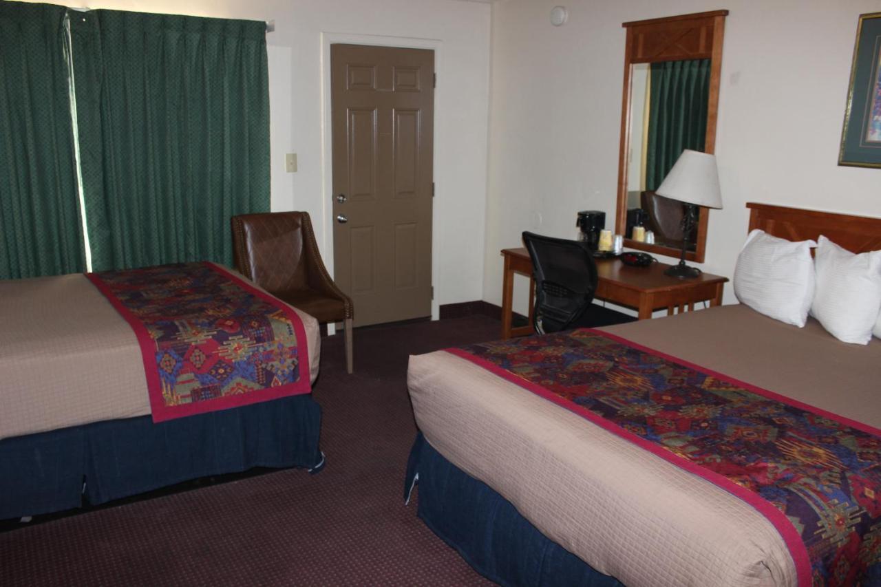 Dixie Palm Motel セントジョージ エクステリア 写真
