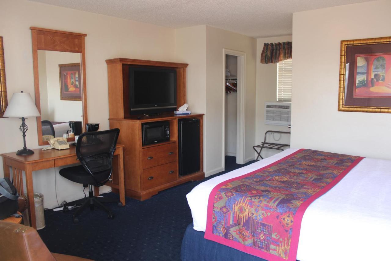Dixie Palm Motel セントジョージ エクステリア 写真